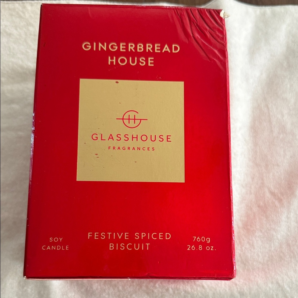 Glasshouse Gingerbread House Candle